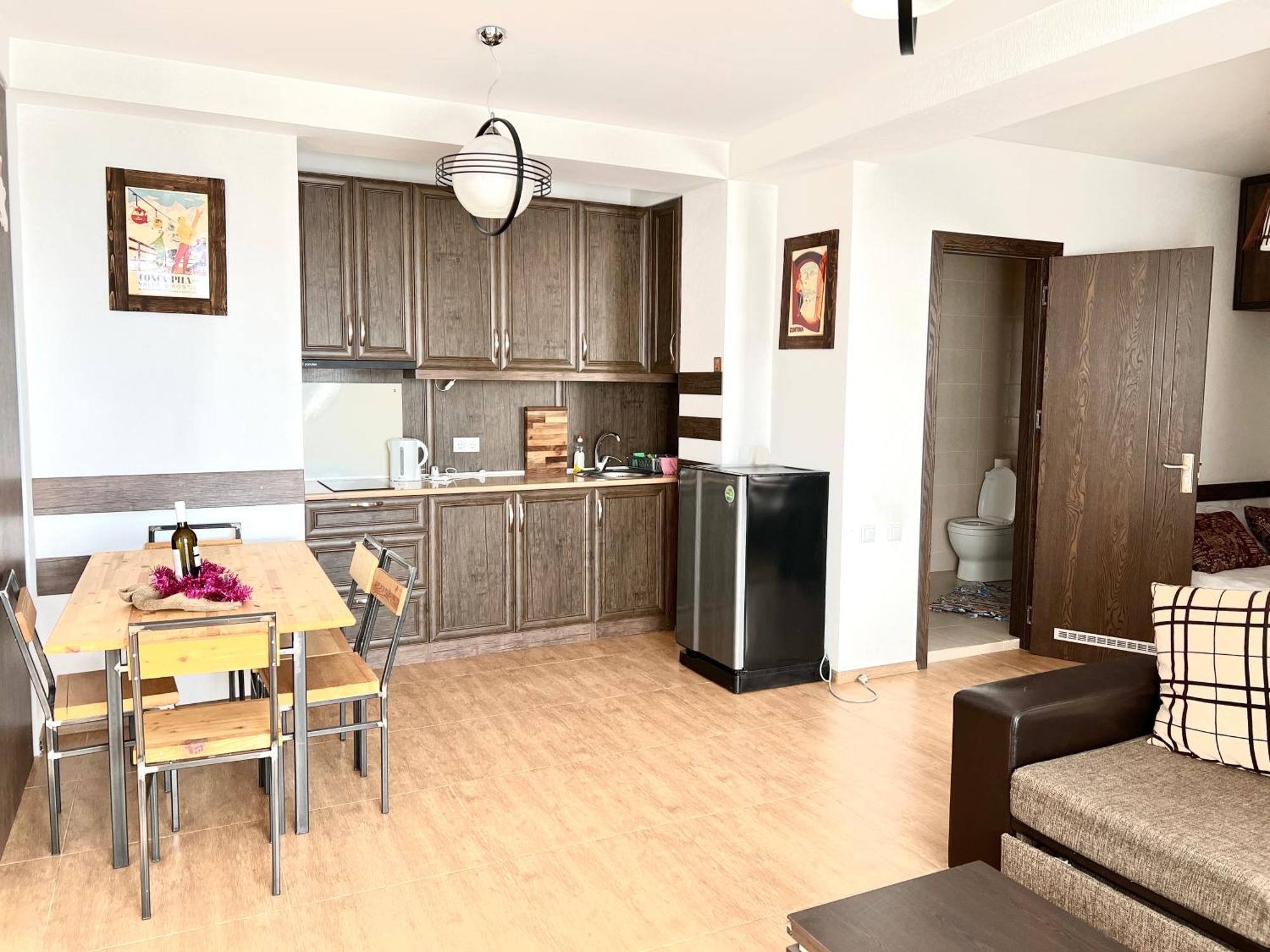 Mountain Cricket Chalets And Apartments Gudauri Room photo